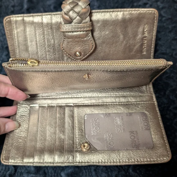 Michael Kors Gold Wallet - Picture 2 of 5